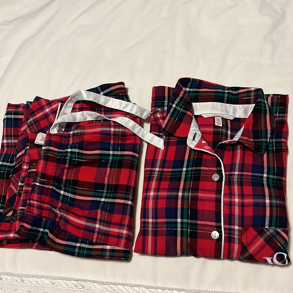 Victoria’s Secret 2 pieces pijamas, size XS